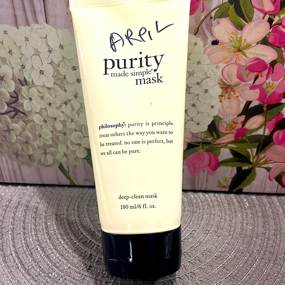 Purity made simple mask. Deep clean mask 6fl oz